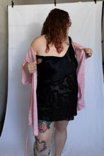 Load image into Gallery viewer, Intimate Moods Plus Size Short Robe
