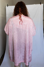 Load image into Gallery viewer, Intimate Moods Plus Size Short Robe
