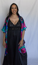 Load image into Gallery viewer, Kathryn Floral Robe
