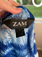 Load image into Gallery viewer, Zam Tiger Button Up
