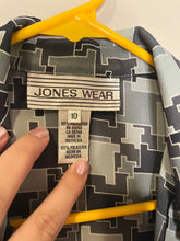 Load image into Gallery viewer, Jones Wear Button Up
